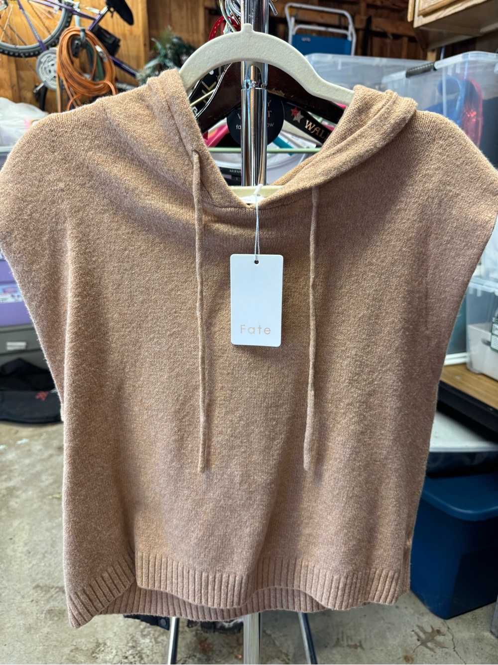 NWT Fate Knit Sleeveless Hooded Top in Camel Tan